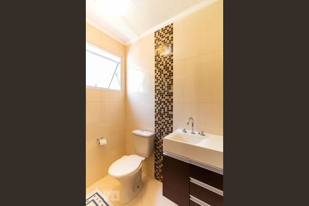 Casa à venda com 165m², 3 quartos e 3 vagasBanheiro