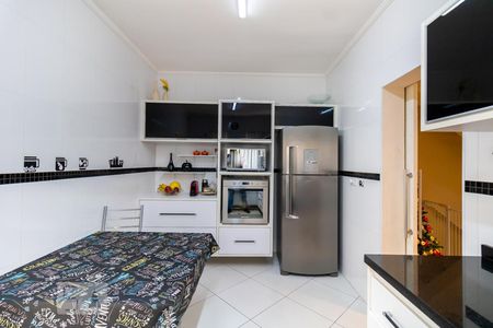 Casa à venda com 165m², 3 quartos e 3 vagasCozinha