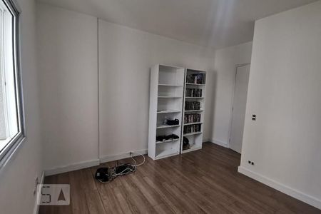 Suíte de apartamento para alugar com 2 quartos, 75m² em Paraíso do Morumbi, São Paulo
