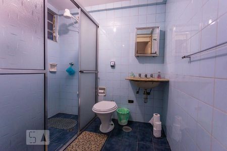 Casa à venda com 208m², 6 quartos e 2 vagasEdícula - Banheiro da suíte 1