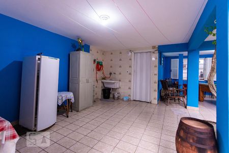 Casa à venda com 208m², 6 quartos e 2 vagasVaranda edícula