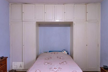 Armário embutido suíte de casa à venda com 6 quartos, 208m² em Vila Alexandria (zona Sul), São Paulo