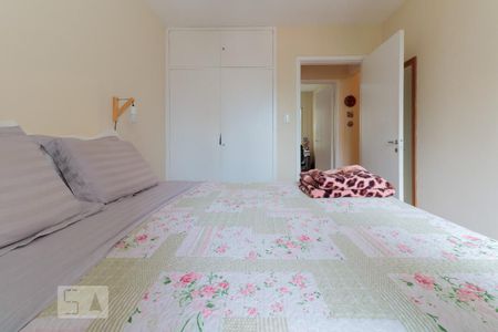 Apartamento à venda com 82m², 2 quartos e sem vagaQuarto 2