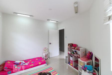 Casa à venda com 320m², 7 quartos e 2 vagasQuarto 3