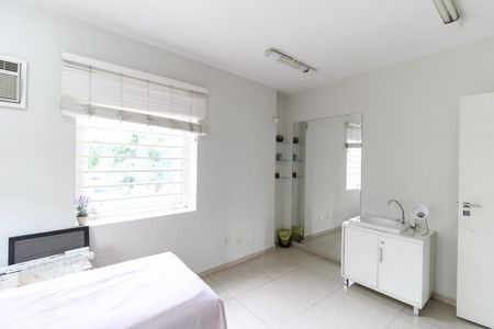 Casa à venda com 320m², 7 quartos e 2 vagasQuarto 2