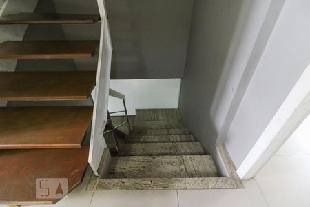 Escada de casa à venda com 7 quartos, 320m² em Vila Mariana, São Paulo