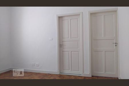 Apartamento à venda com 90m², 3 quartos e sem vaga Apartamento à venda com 90m², 3 quartos e sem vagaSala