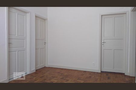 Apartamento à venda com 90m², 3 quartos e sem vaga Apartamento à venda com 90m², 3 quartos e sem vagaSala