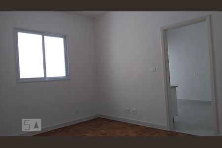 Apartamento à venda com 90m², 3 quartos e sem vaga Apartamento à venda com 90m², 3 quartos e sem vagaSala