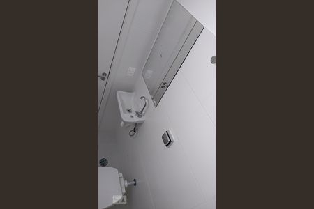 Apartamento à venda com 90m², 3 quartos e sem vaga Apartamento à venda com 90m², 3 quartos e sem vagaBanheiro 2