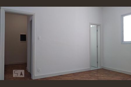Apartamento à venda com 90m², 3 quartos e sem vaga Apartamento à venda com 90m², 3 quartos e sem vagaSala