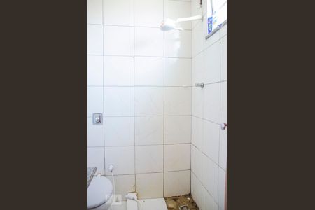 Casa à venda com 70m², 4 quartos e 7 vagas Casa à venda com 70m², 4 quartos e 7 vagasBanheiro da Suíte 4