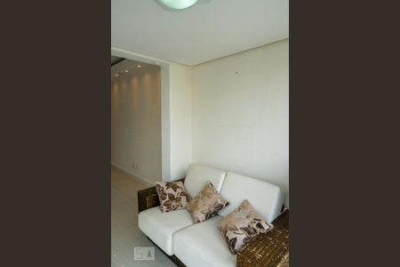 Apartamento para alugar com 60m², 2 quartos e 1 vagaVaranda