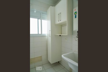 Apartamento para alugar com 60m², 2 quartos e 1 vagaÁrea de Serviço