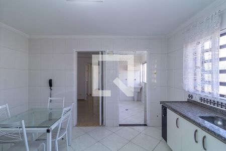 Apartamento à venda com 64m², 2 quartos e 1 vagaCozinha