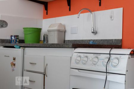 Cozinha de apartamento para alugar com 1 quarto, 33m² em Vila Buarque, São Paulo