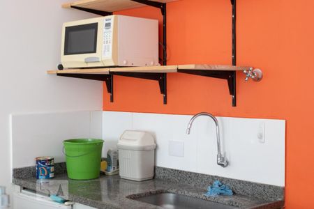 Cozinha de apartamento para alugar com 1 quarto, 33m² em Vila Buarque, São Paulo
