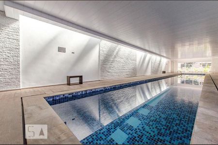 Apartamento à venda com 58m², 2 quartos e 1 vagaPiscina