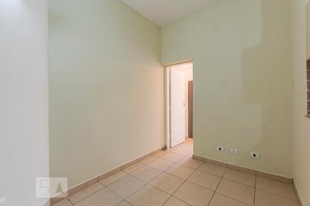 Sala e Cozinha de apartamento para alugar com 1 quarto, 30m² em Vila Monumento, São Paulo