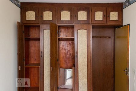 Apartamento para alugar com 74m², 3 quartos e 1 vaga Apartamento para alugar com 74m², 3 quartos e 1 vagaQuarto 2 - Armários