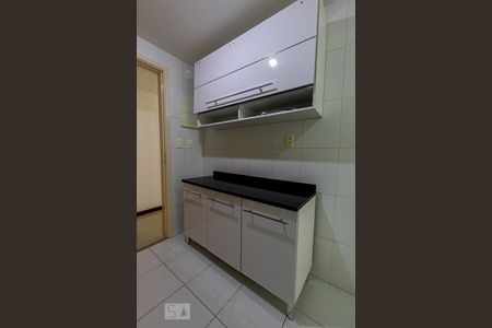 Apartamento à venda com 120m², 2 quartos e 1 vagaCozinha