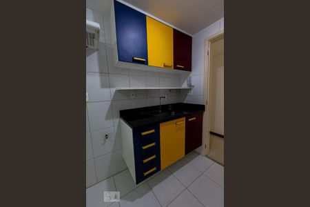 Apartamento à venda com 120m², 2 quartos e 1 vagaCozinha