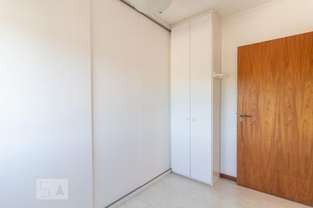 Dormitório de apartamento para alugar com 2 quartos, 68m² em Boa Vista, Porto Alegre