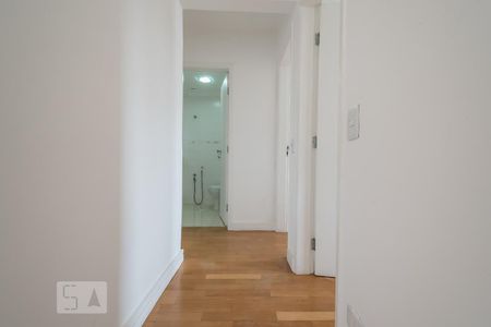Corredor Quartos de apartamento para alugar com 2 quartos, 72m² em Brooklin Paulista, São Paulo
