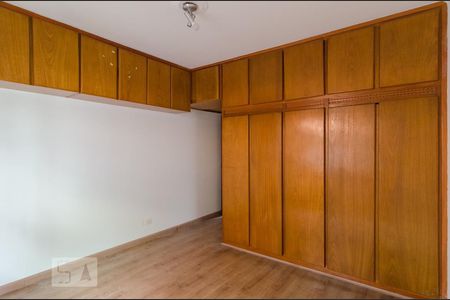 Casa para alugar com 115m², 2 quartos e 2 vagasSuíte 2