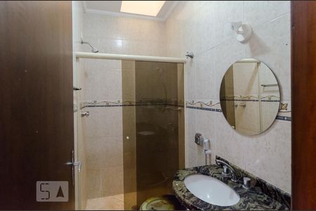 Casa para alugar com 115m², 2 quartos e 2 vagasBanheiro Suíte 1