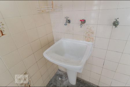 Casa para alugar com 115m², 2 quartos e 2 vagasLavanderia