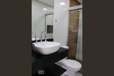 Apartamento para alugar com 66m², 2 quartos e 1 vagaBanheiro Social