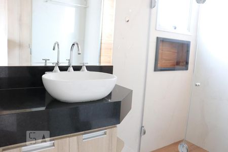 Apartamento para alugar com 66m², 2 quartos e 1 vagaBanheiro da Suíte