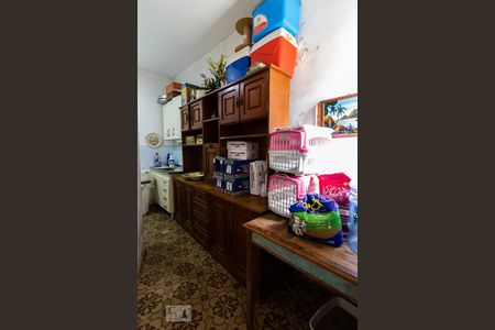 Casa à venda com 240m², 5 quartos e 1 vagaLavanderia