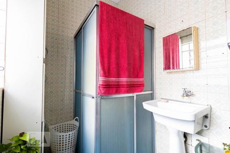 Casa à venda com 240m², 5 quartos e 1 vagaBanheiro