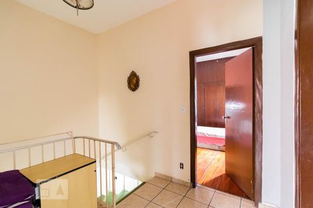 Casa à venda com 240m², 5 quartos e 1 vagaHall do Andar Superior