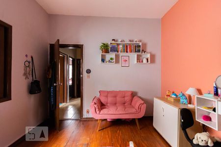 Casa à venda com 240m², 5 quartos e 1 vagaQuarto 3