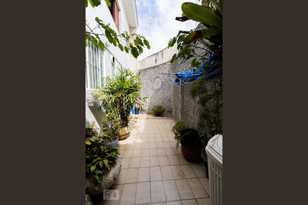 Casa à venda com 240m², 5 quartos e 1 vagaQuintal