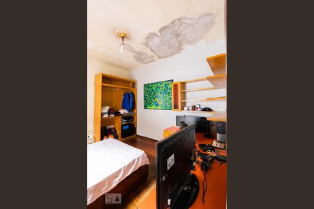 Casa à venda com 240m², 5 quartos e 1 vagaSuíte