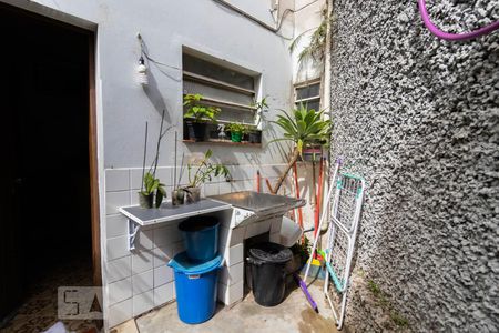 Casa à venda com 240m², 5 quartos e 1 vagaÁrea de Serviço