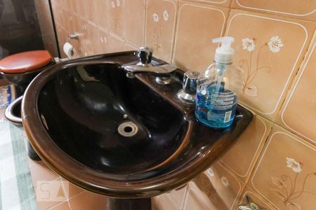 Casa à venda com 430m², 4 quartos e 3 vagasBanheiro