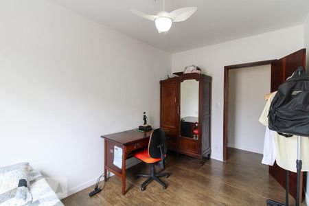 Casa à venda com 430m², 4 quartos e 3 vagasQuarto 2