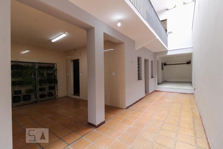 Casa à venda com 430m², 4 quartos e 3 vagasCorredor da Área Externa