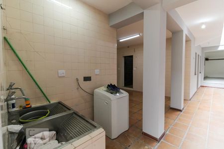 Casa à venda com 430m², 4 quartos e 3 vagasLavanderia