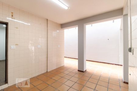 Casa à venda com 430m², 4 quartos e 3 vagasLavanderia