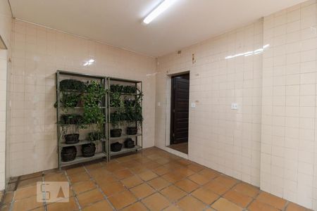 Casa à venda com 430m², 4 quartos e 3 vagasLavanderia