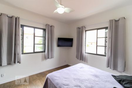 Casa à venda com 430m², 4 quartos e 3 vagasSuíte 1