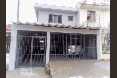 Casa à venda com 430m², 4 quartos e 3 vagasFachada