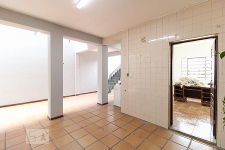 Casa à venda com 430m², 4 quartos e 3 vagasLavanderia