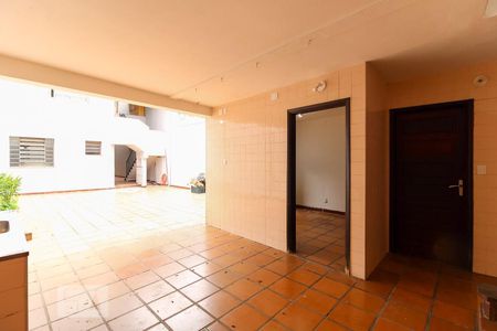 Casa à venda com 430m², 4 quartos e 3 vagasEdícula